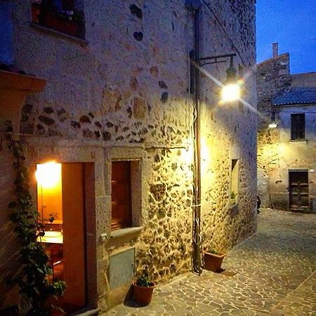 Bed and Breakfast La Casa Del Borgo Ittireddu Экстерьер фото